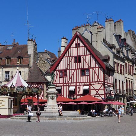 Le Pastore Avec Terrasse Au Coeur Du Centre Historique Dijon Exterior foto